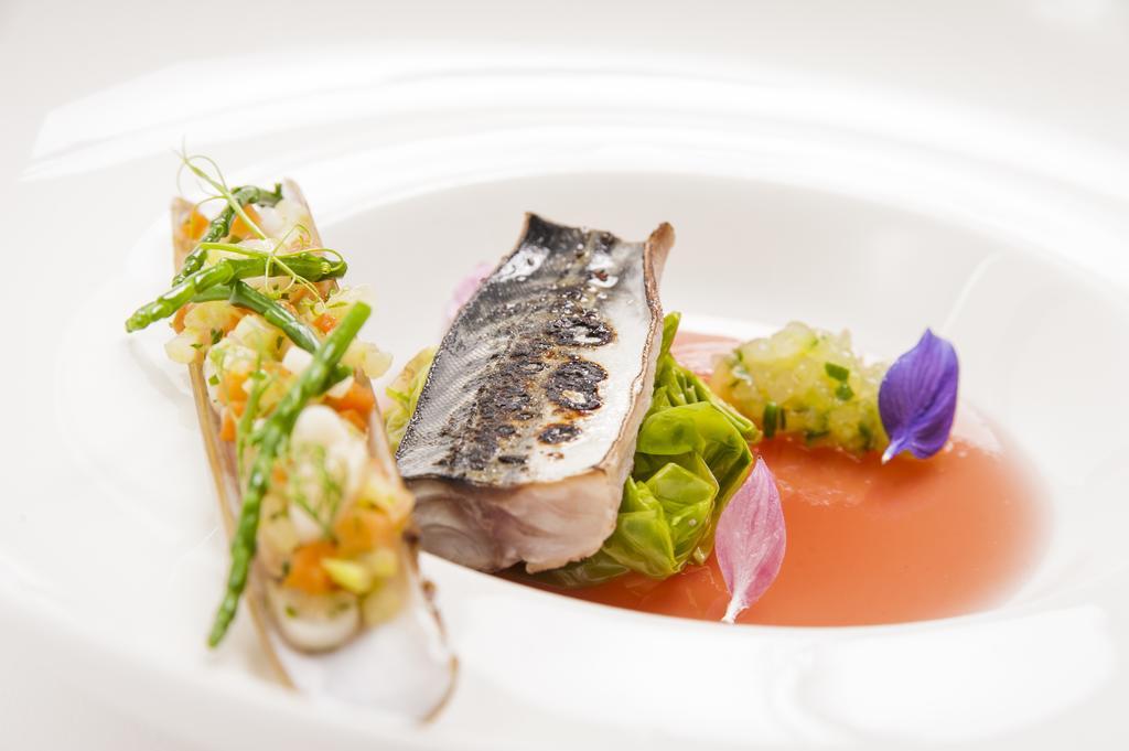 The Fitzwilliam Hotel Dublin Exterior photo A modern French dish