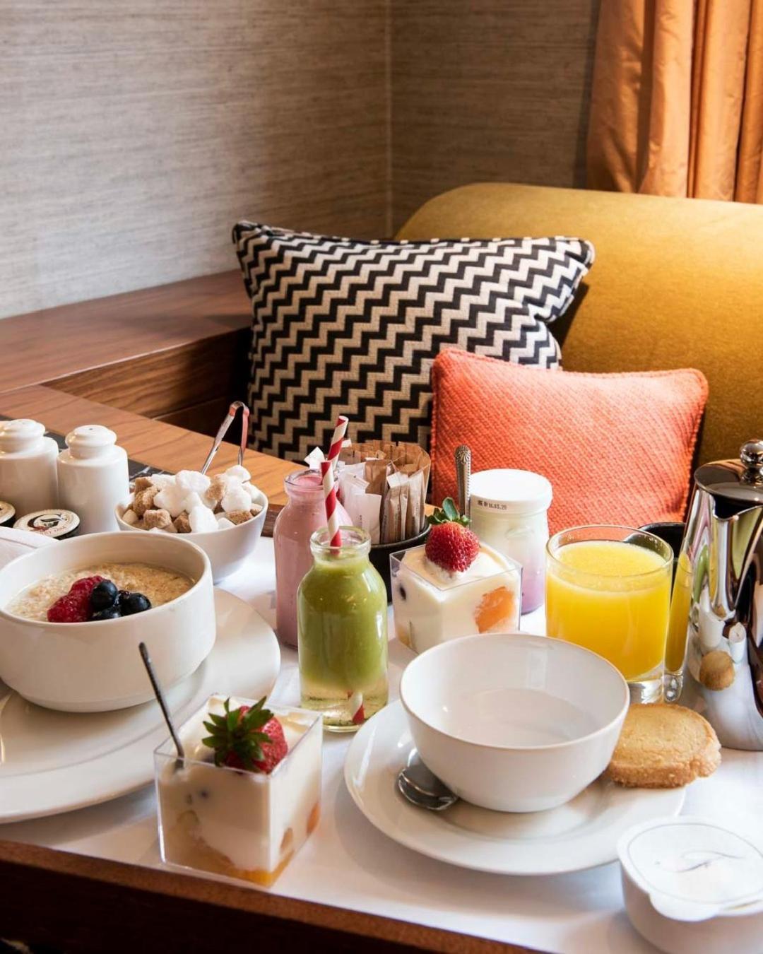 The Fitzwilliam Hotel Dublin Exterior photo A selection of breakfast items